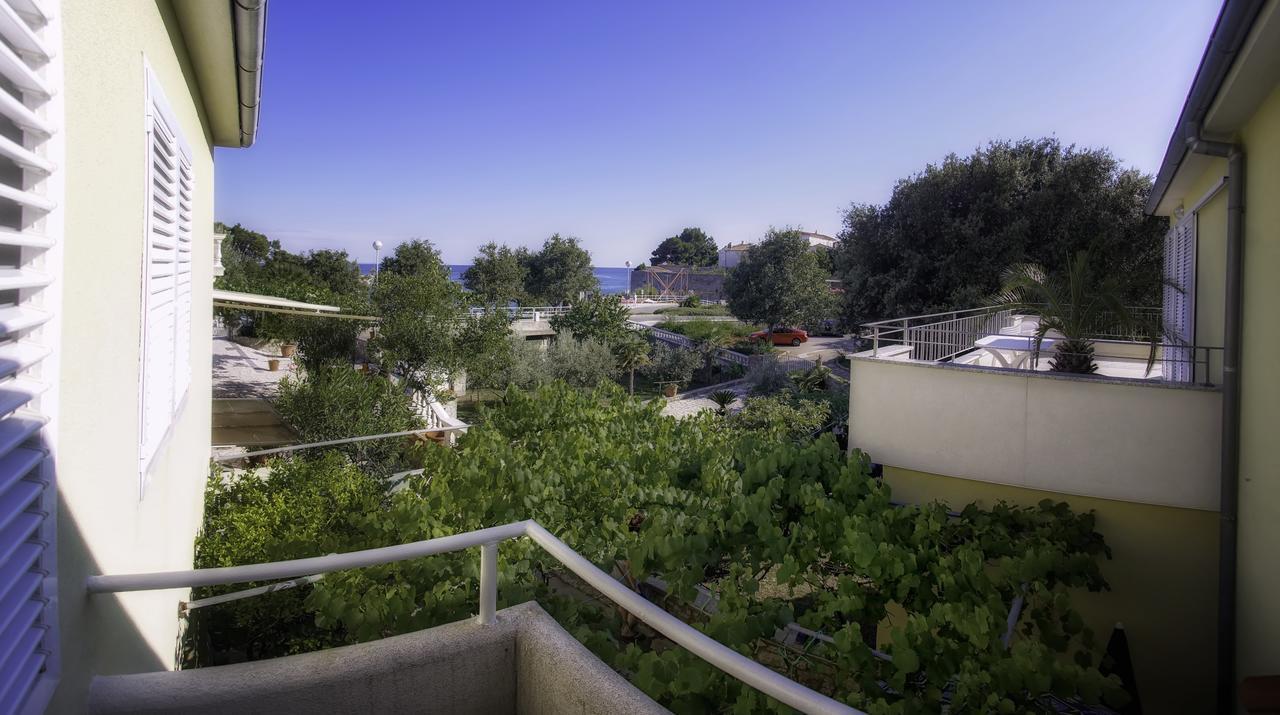 Braut Apartment Krk Town Exterior photo